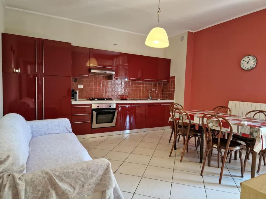 Apartmán 50 Metri Dal Mare - Free Parking E A/C Pietra Ligure Exteriér fotografie