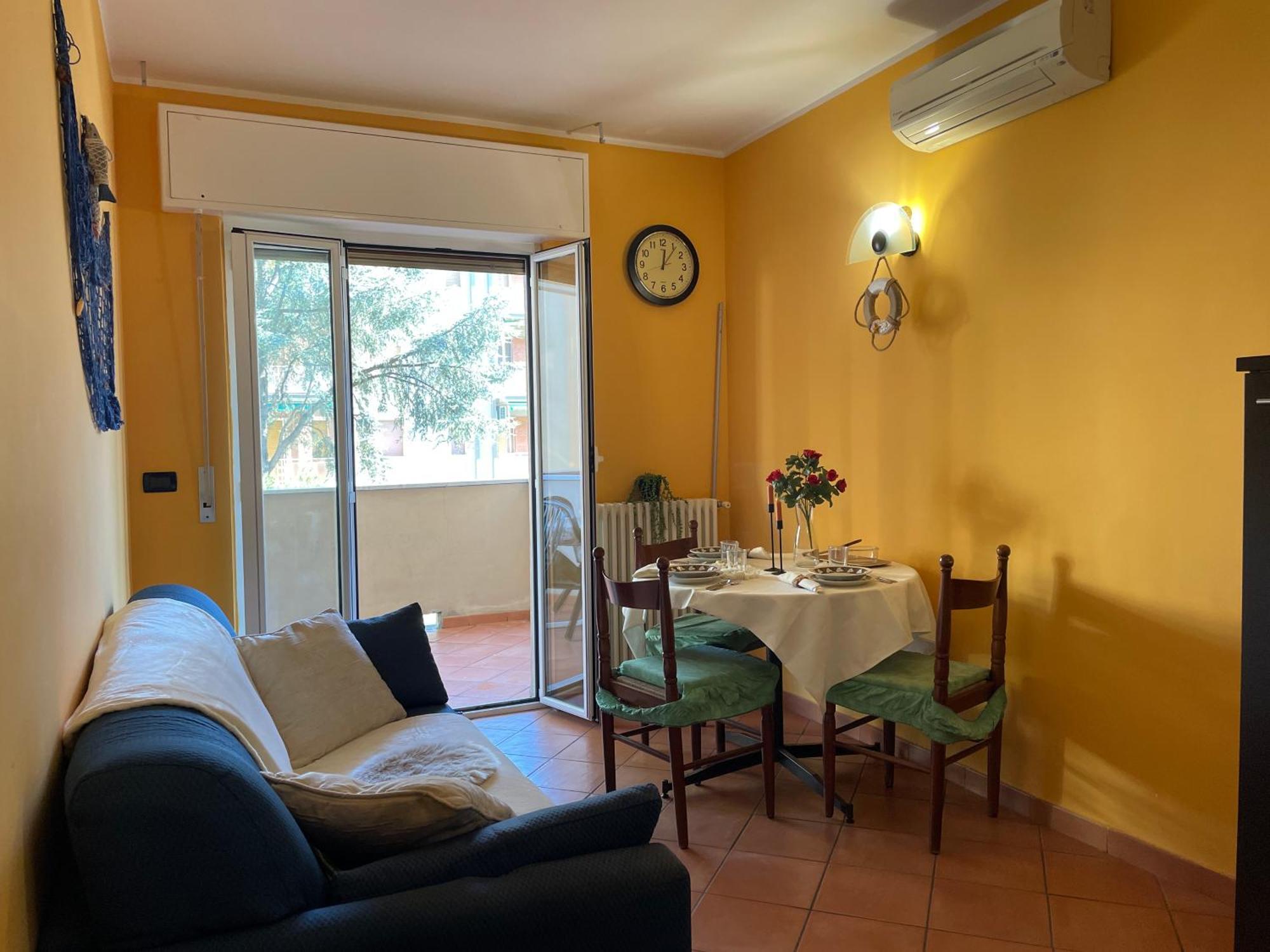 Apartmán 50 Metri Dal Mare - Free Parking E A/C Pietra Ligure Pokoj fotografie