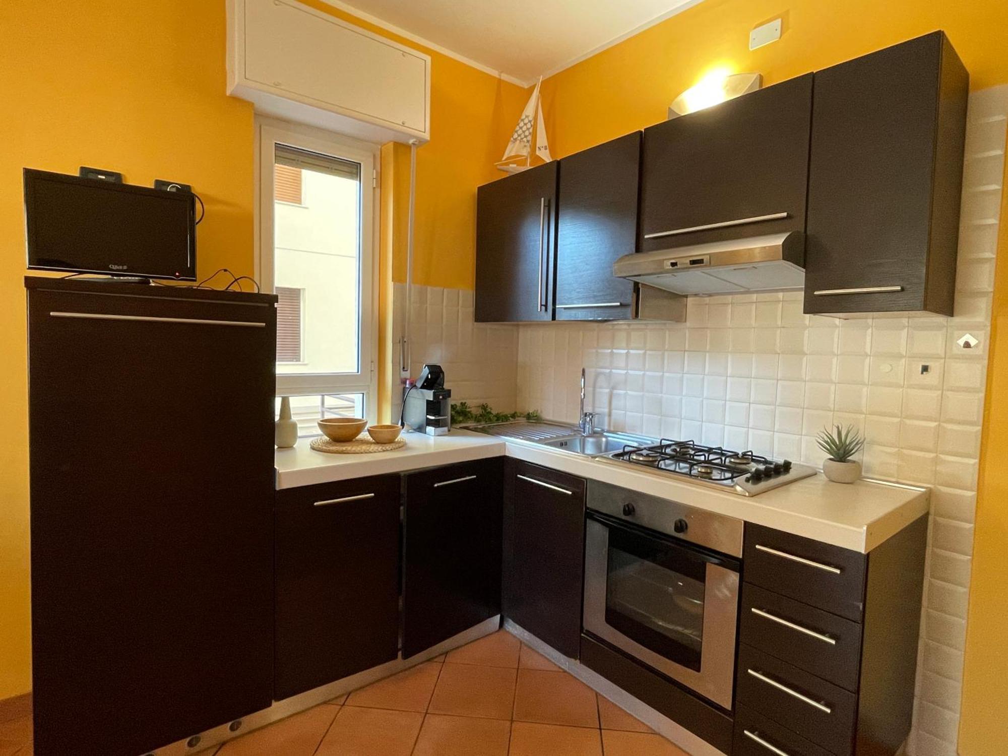 Apartmán 50 Metri Dal Mare - Free Parking E A/C Pietra Ligure Exteriér fotografie