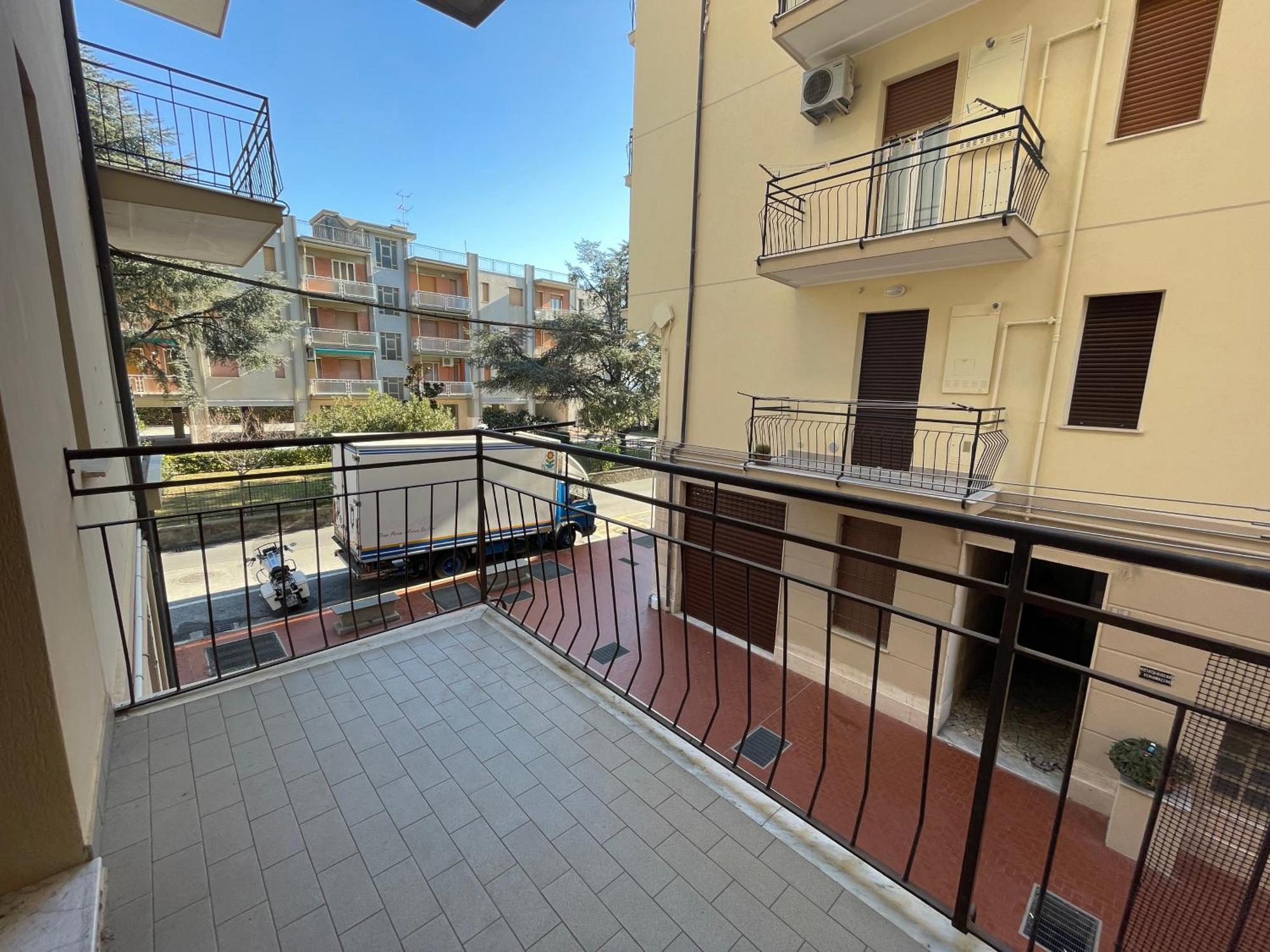Apartmán 50 Metri Dal Mare - Free Parking E A/C Pietra Ligure Pokoj fotografie