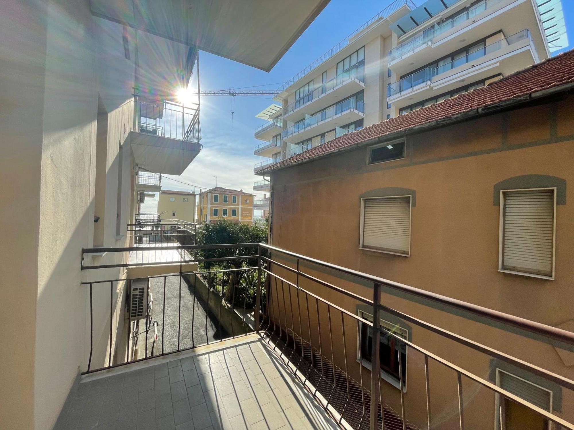 Apartmán 50 Metri Dal Mare - Free Parking E A/C Pietra Ligure Pokoj fotografie